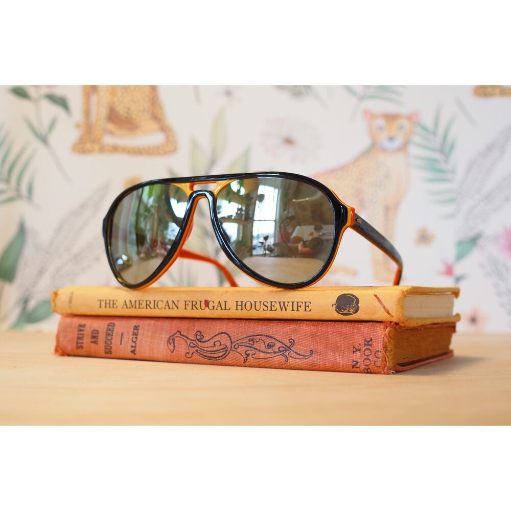 Vintage Aviator Sunglasses 1970s made in Japan Pilot Mirrored lens Retro Grandpa